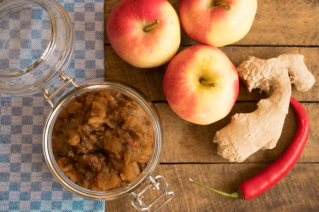 Apfel-Chutney mit Chili und Ingwer