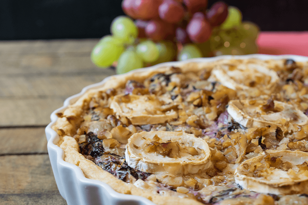 Radicchio-Trauben-Tarte mit Ziegenkäse