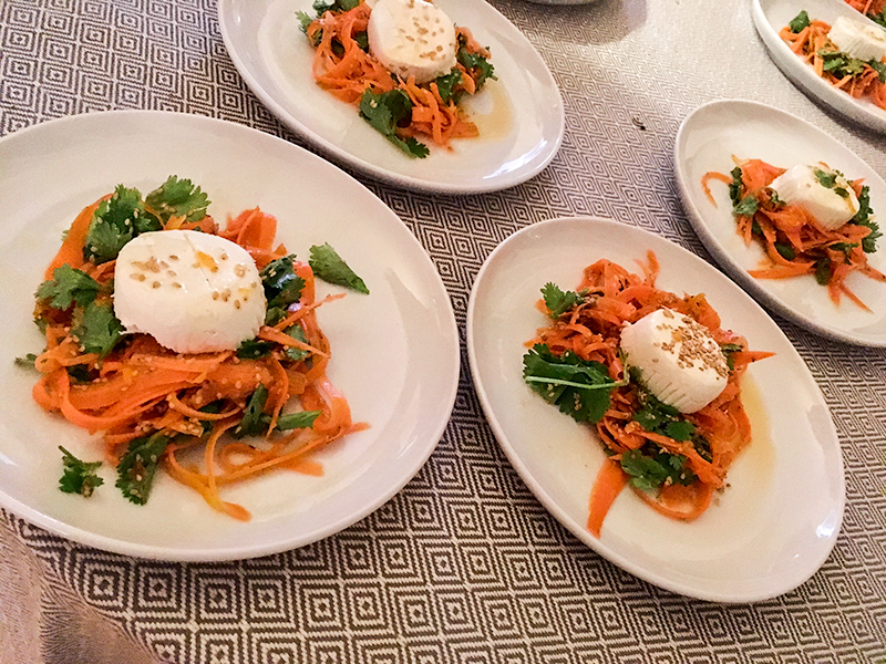 Supper Club - Möhren-Koriander-Salat mit Ziegenkäse