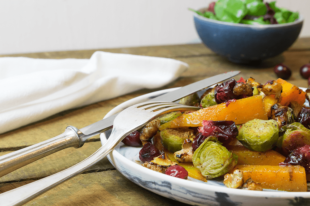 Ofenkürbis mit Rosenkohl und Cranberries