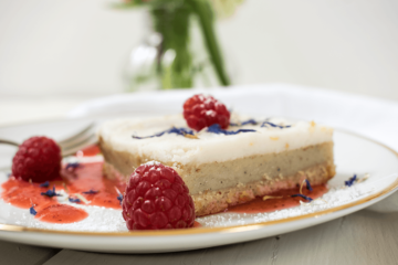 Veganer Limetten Cheescake mit Lemoncurd