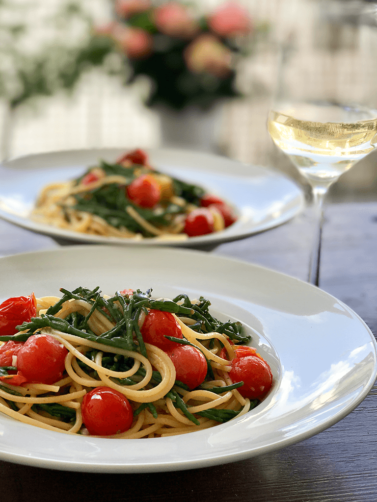 Pasta mit Queller und Cherrytomaten