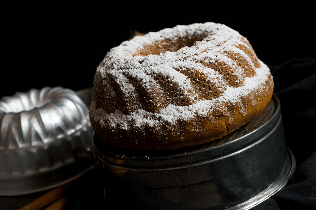 veganer Süßkartoffel Gugelhupf, veganer Süßkartoffel Kuchen mit zahlreichen Gewürzen