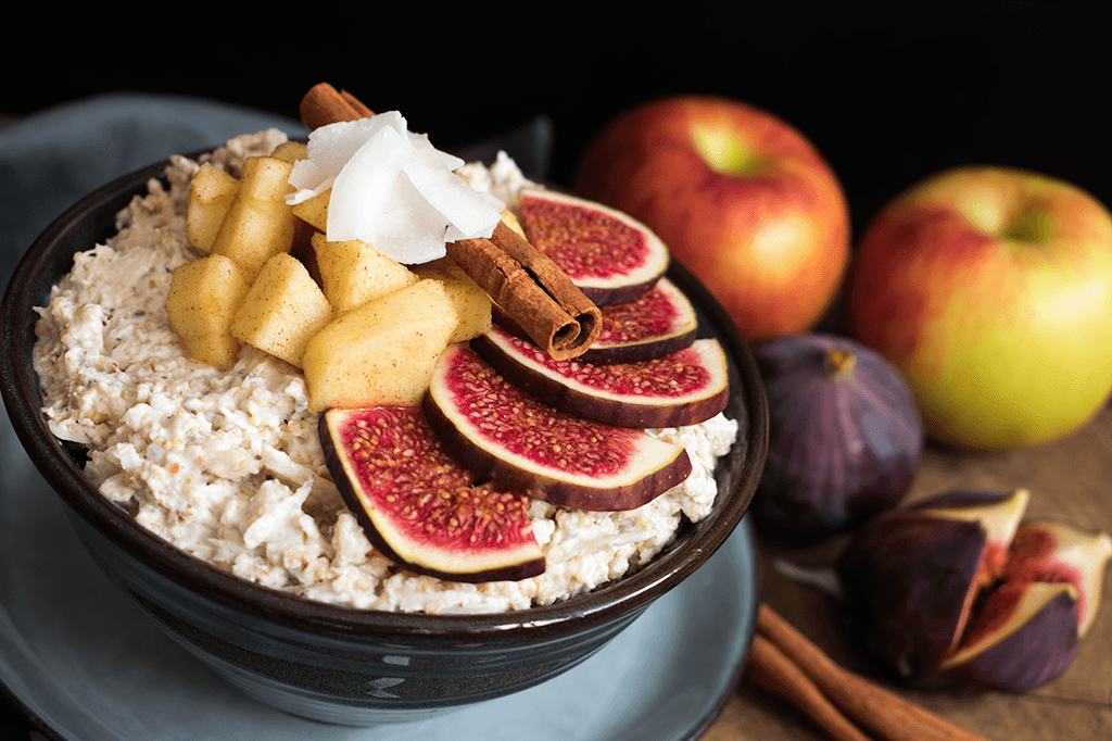 Overnight-Oats mit Apfelkompott und Feigen